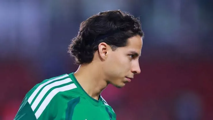 Diego Lainez se aleja del Mundial 2026
