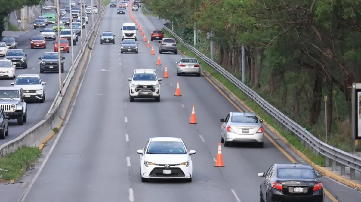 Afinan estrategia vial con carril reversible en Morones Prieto