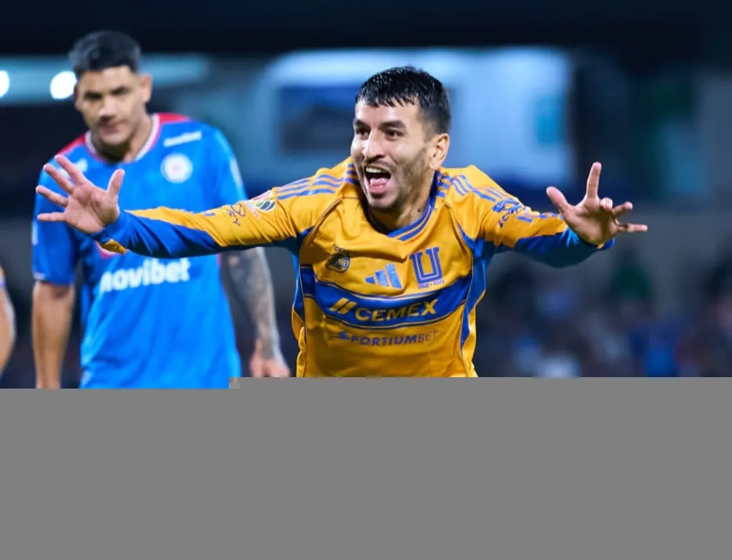 Ángel Correa anota su primer gol en Liguilla con Tigres en la Semifinal ante Cruz Azul