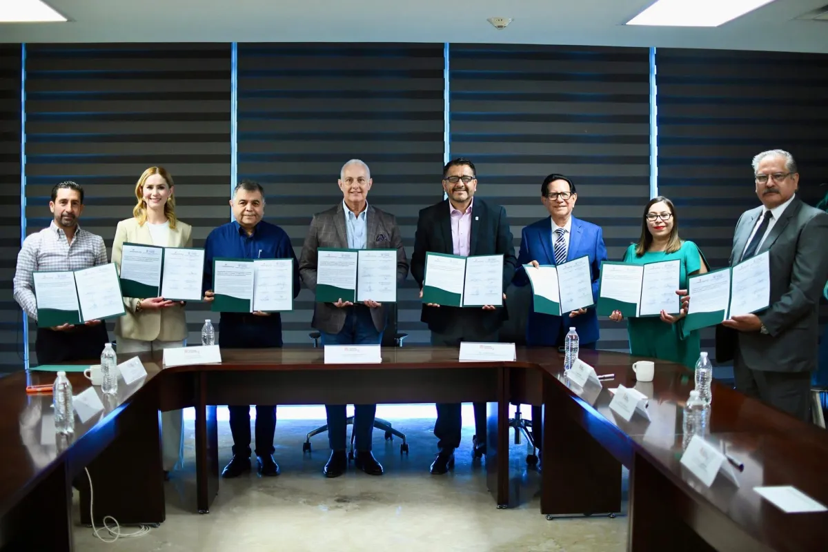 Torreón impulsa becas del 50% para profesionalizar a servidores públicos