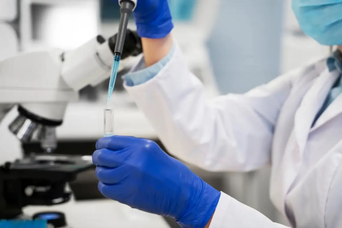 IA crea por primera vez virus completos que no existen en la naturaleza