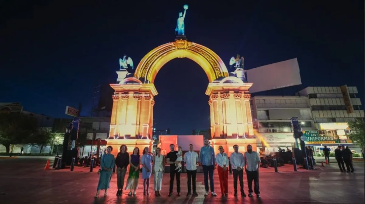 El Arco de la Independencia recupera su esplendor tras restauración histórica