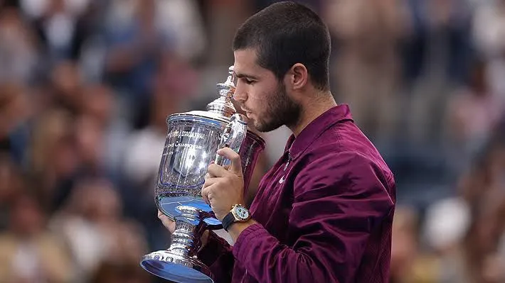 Carlos Alcaraz vence a Sinner y recupera el número uno con título en el US Open 2025