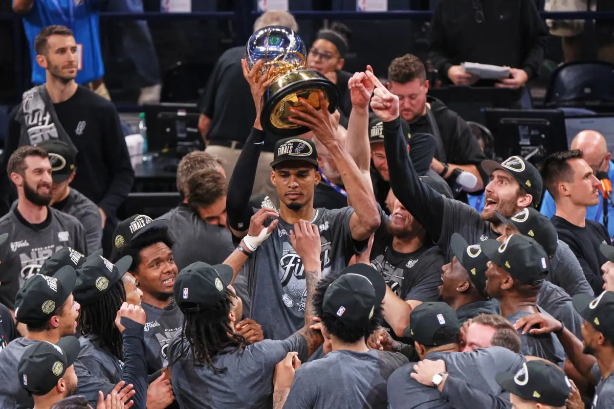 Con 32 puntos de Wembanyama, Spurs consiguen su primera victoria en las Finales