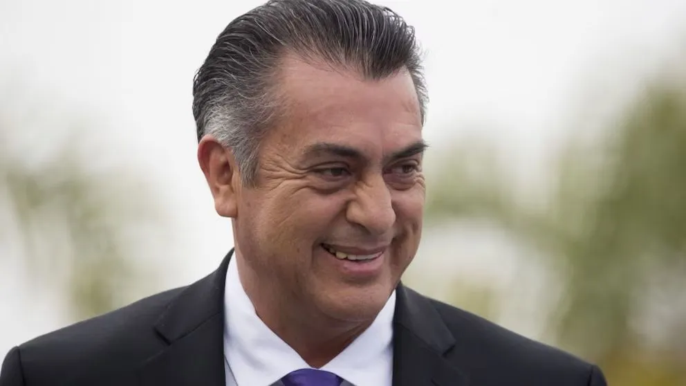 Hombre incendia la casa de Jaime Rodríguez “El Bronco”