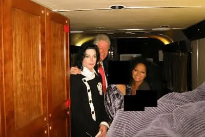 Bill Clinton exige la publicación total de los archivos del Caso Epstein donde aparece su nombre