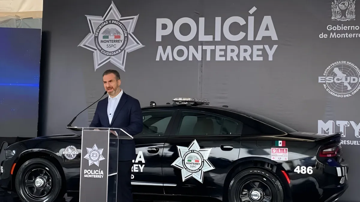 Adrián de la Garza Busca que la Policía Municipal Obtenga el Control Total de la Seguridad en Monterrey