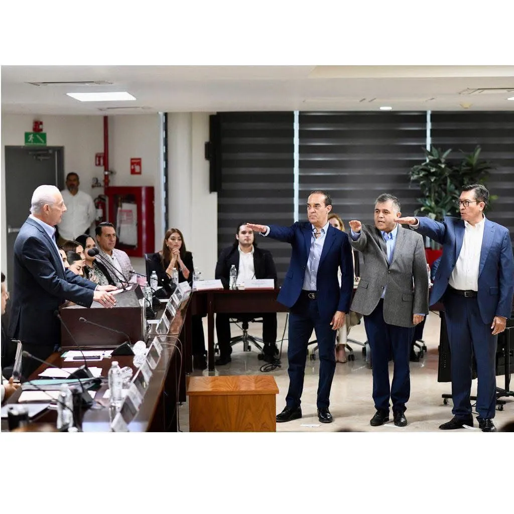 Alcalde de Torreón nombra a nuevos titulares en su administración