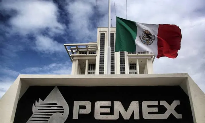 Pemex busca endeudarse de nuevo por casi 3.8 mil millones de dólares en medio de presiones financieras