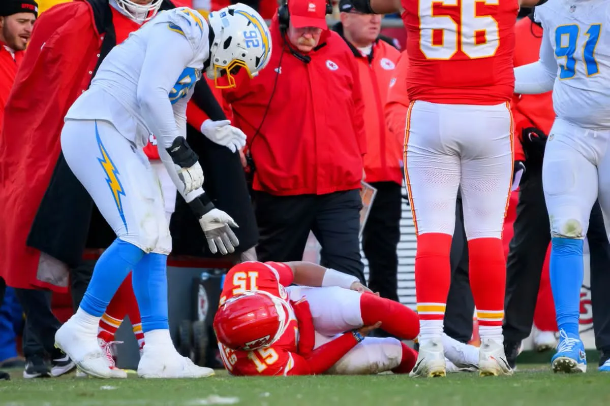 Mahomes arranca su recuperación con la mira puesta en volver en 2026