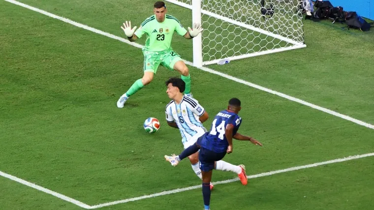 Argentina pasa a octavos de final tras un intenso partido contra Cabo Verde