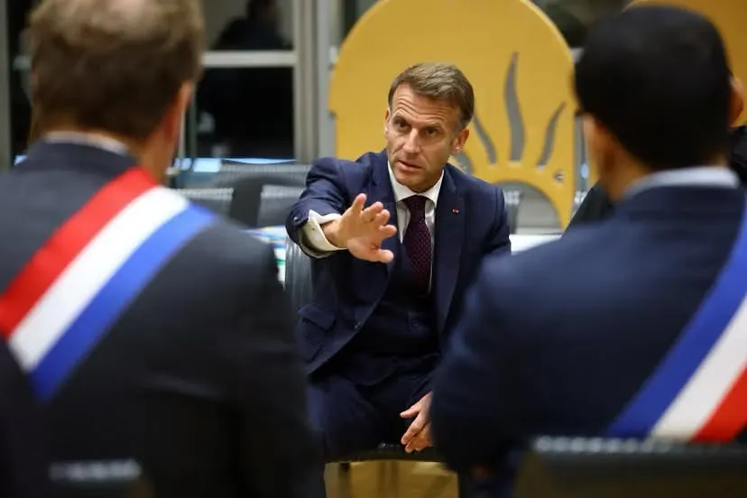 Macron promete respuestas a estudiantes tras semanas de protestas en Francia