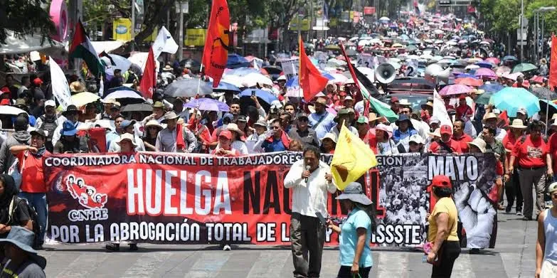 Gobernación y CNTE reanudan diálogo: nueva propuesta sobre la mesa
