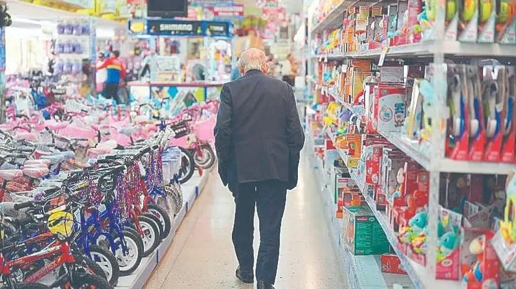 Baja el telón histórica juguetería de Gonzalitos y deja huella en generaciones regias