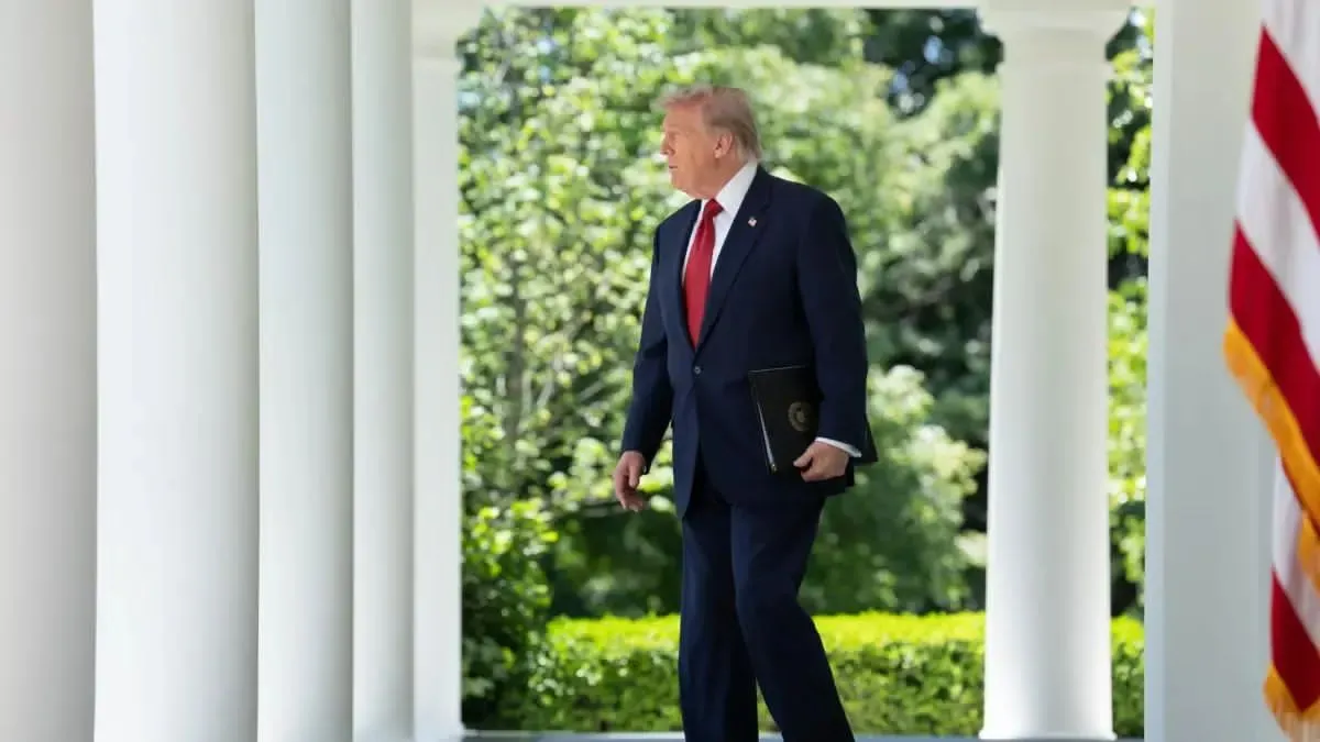 Trump rechaza respuesta de Irán a propuesta de paz y amenaza con nuevos ataques en el Golfo Pérsico