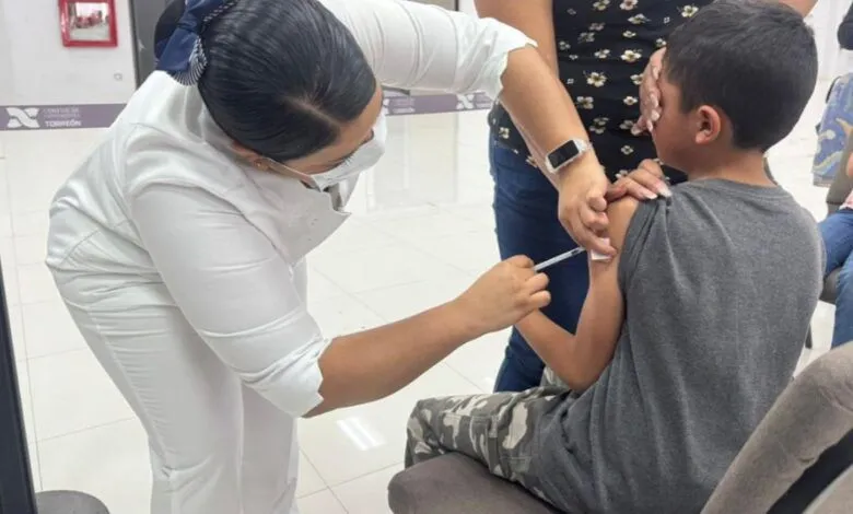 Intensifican vacunación y blindan a Coahuila contra el sarampión