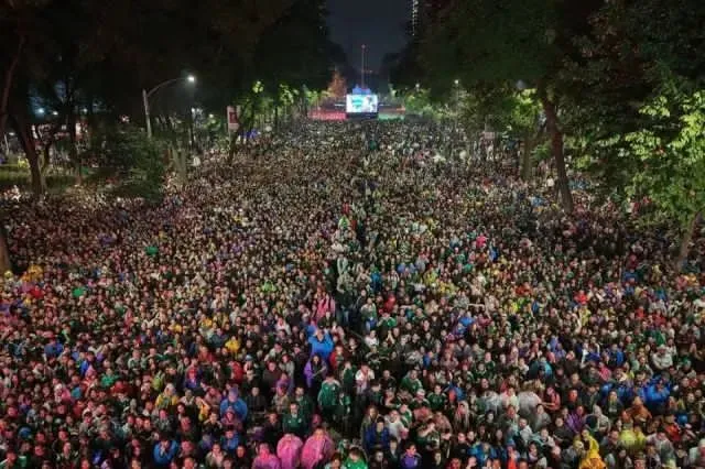 CDMX reforzará seguridad para próximos festejos del Mundial tras muerte de cuatro aficionados