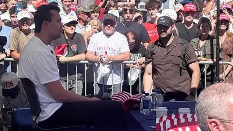 Liberan a sospechoso de asesinar a Charlie Kirk; FBI mantiene abierta la investigación