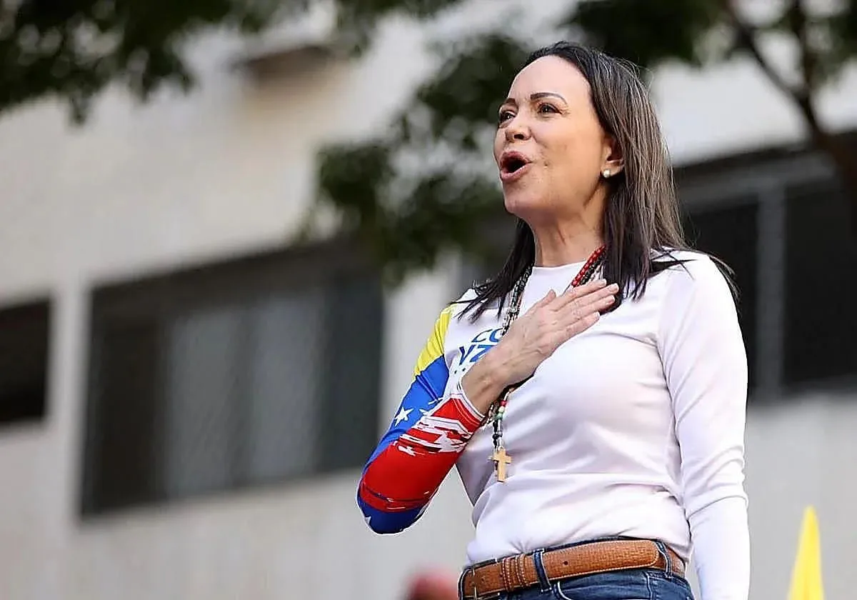 María Corina Machado afirma que buscará la Presidencia y promete elecciones “libres y limpias” en Venezuela