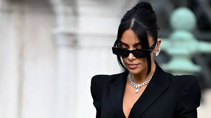 Kim Kardashian pide solo un euro tras robo millonario de joyas que la marcó en París