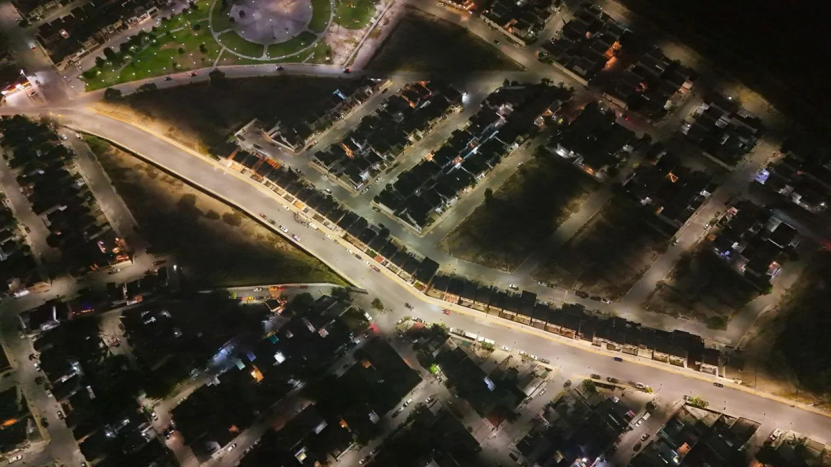 Ramos Arizpe se ilumina: nuevo sistema de alumbrado transforma la colonia Revolución