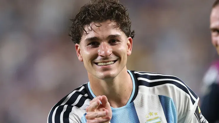 El FC Barcelona activa una nueva ofensiva para fichar a Julián Álvarez