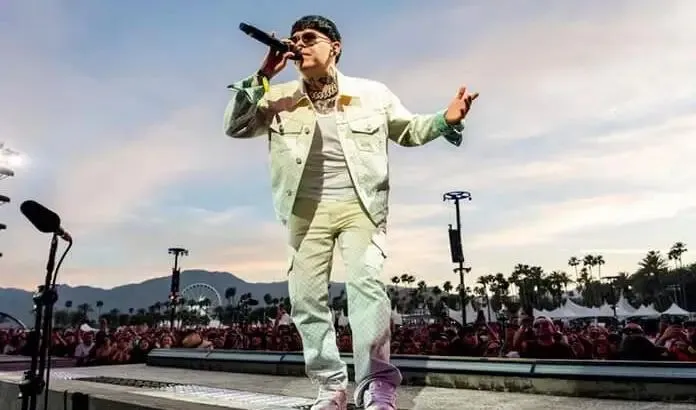 Junior H se disculpa tras sanción en Guadalajara por interpretar un corrido prohibido