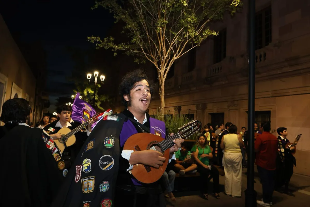 Con éxito, se realiza la tercera Callejoneada en el Distrito Centro de Saltillo