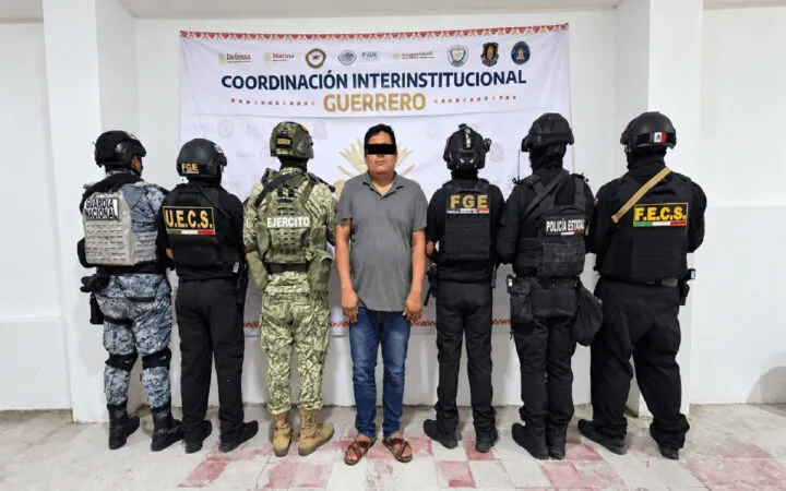 Detienen a exfuncionario de Guerrero señalado por presuntos vínculos con grupo criminal