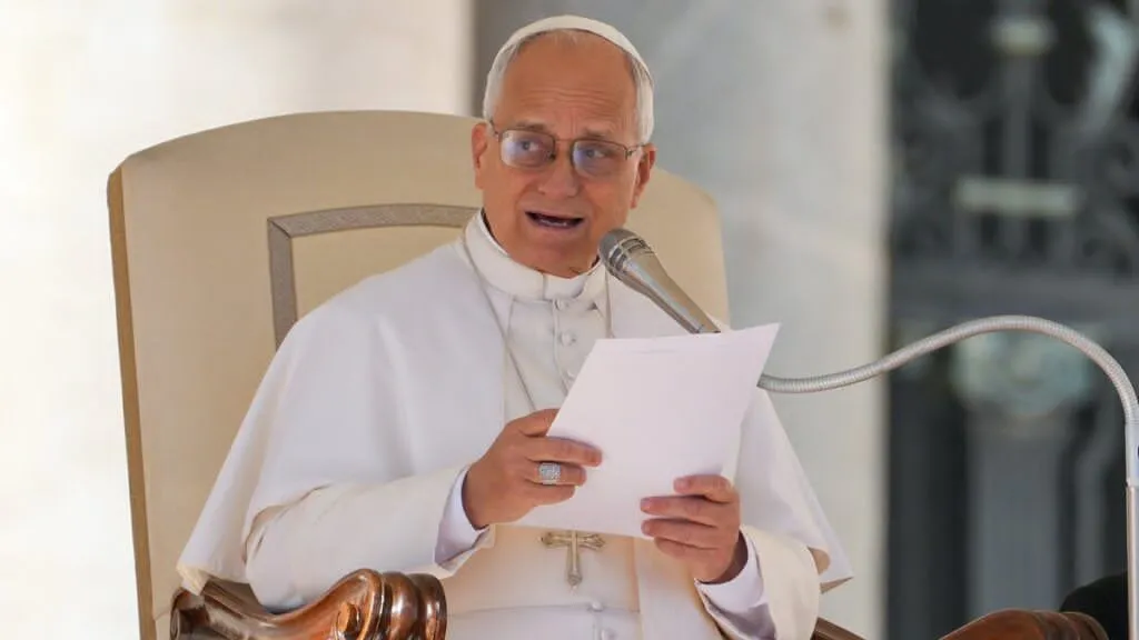 Papa León XIV responde a críticas de Trump y rechaza discurso sobre guerra nuclear: “Que me critiquen con la verdad”