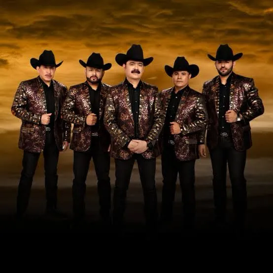 Multan a Los Tucanes de Tijuana por interpretar narcocorridos en la Feria Santa Rita 2025