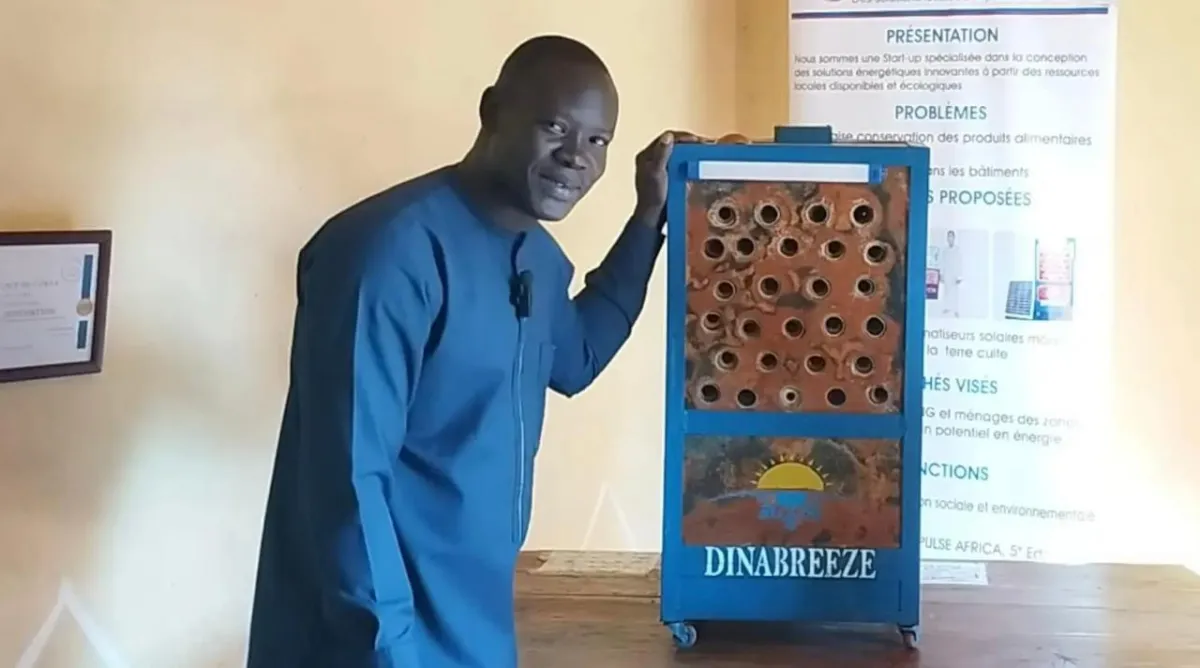 Joven ingeniero camerunés revoluciona la climatización con sistema que enfría sin electricidad ni gases contaminantes