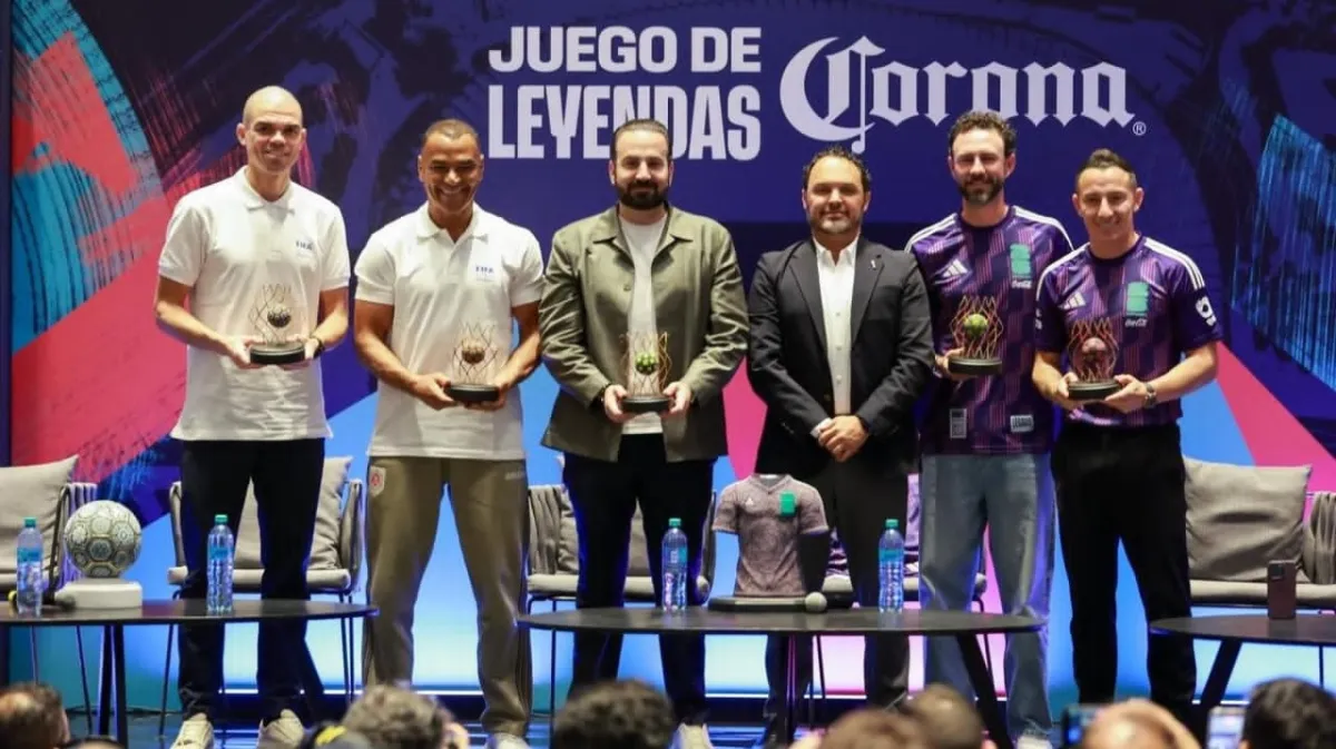 San Pedro se viste de gala con la llegada de figuras históricas del futbol