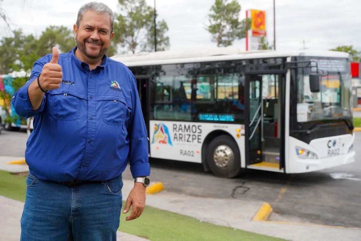 Ramos Arizpe lanza transporte urbano gratuito para estudiantes y población en general