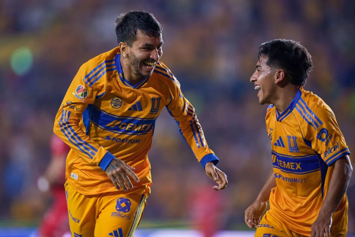 Tigres derrota 5-3 a Necaxa con 'hat-trick' de Juan Brunetta en la jornada 13
