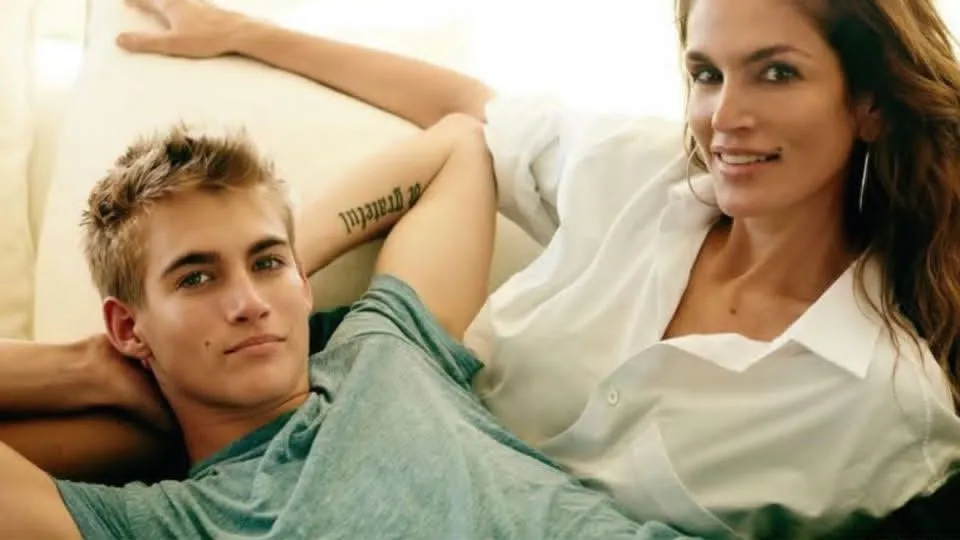 Muere a los 27 años Presley Gerber, hijo de Cindy Crawford