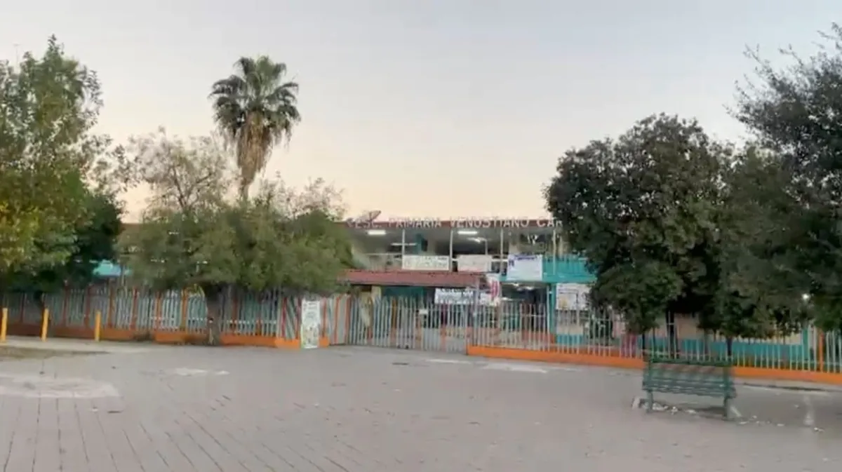 Escuelas adelantan receso invernal y vacían aulas antes del cierre oficia