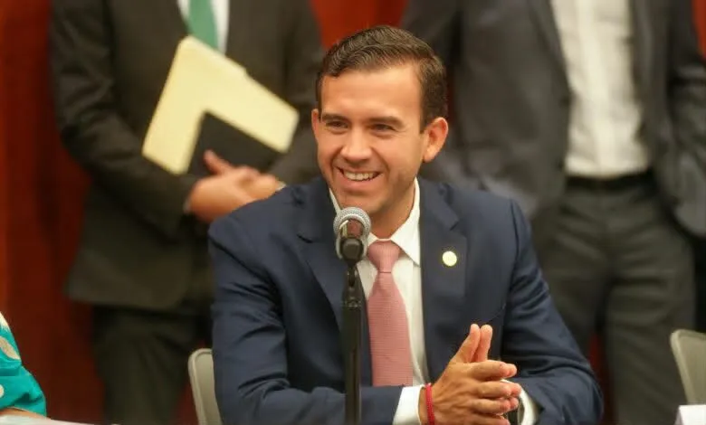 Gabriel Elizondo busca agilizar cruce entre Piedras Negras y Eagle Pass