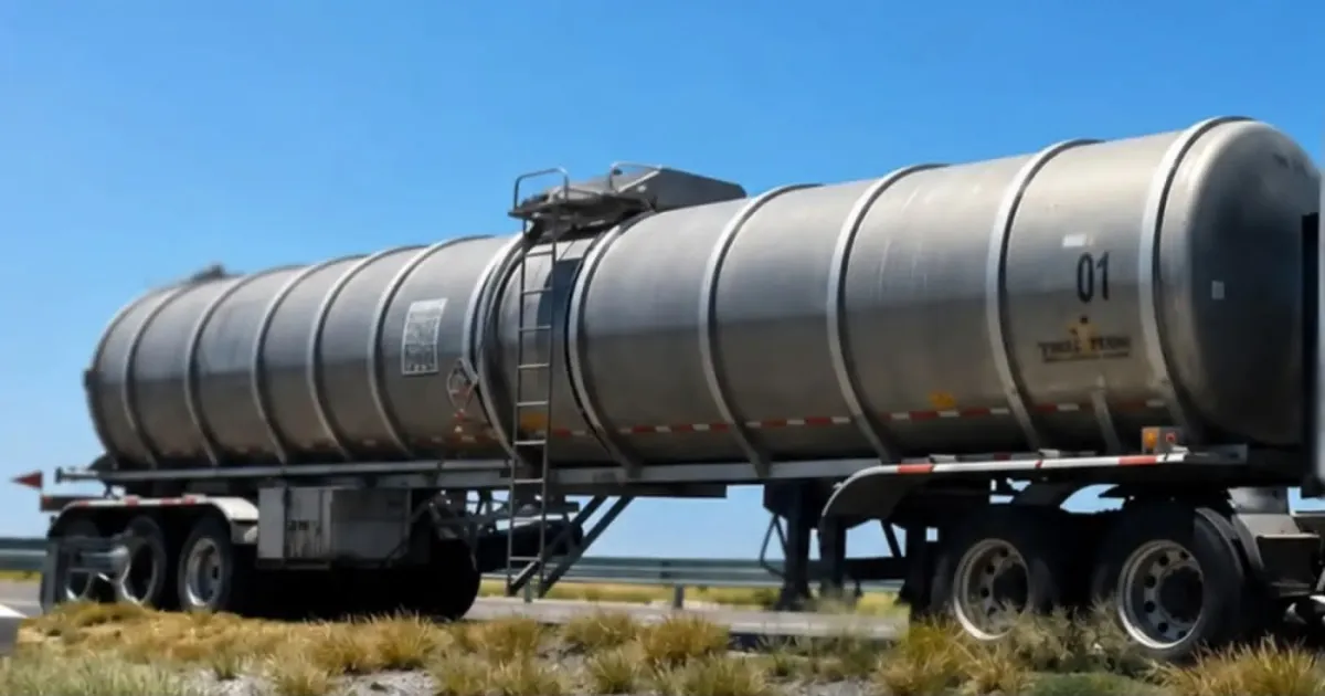 Aseguran 64 mil litros de combustible en Coahuila por presuntas irregularidades