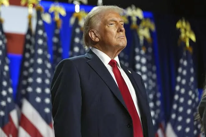 Trump refuerza prohibición de turismo a Cuba y endurece políticas económicas