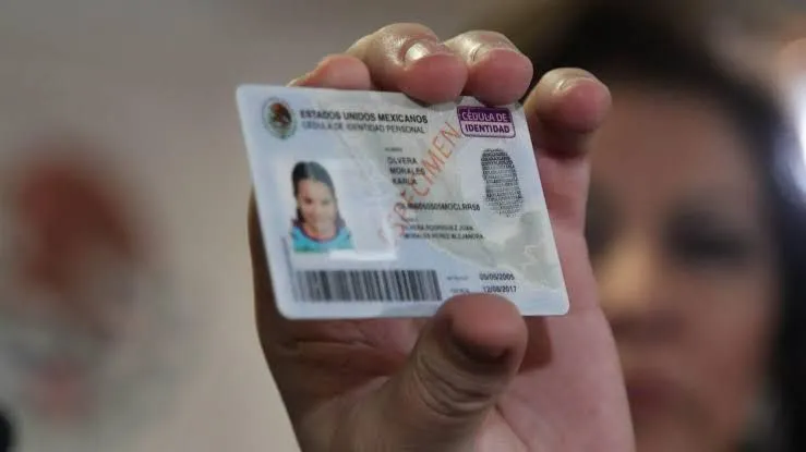 CURP biométrica sustituirá a la credencial del INE como documento oficial de identificación