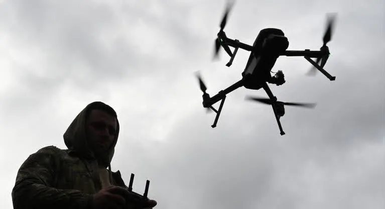 Ucrania lanza ataque masivo con drones y deja ocho muertos en Rusia