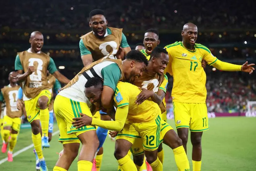 Sudáfrica hace historia, vence a Corea del Sur y avanza por primera vez a la fase eliminatoria del Mundial