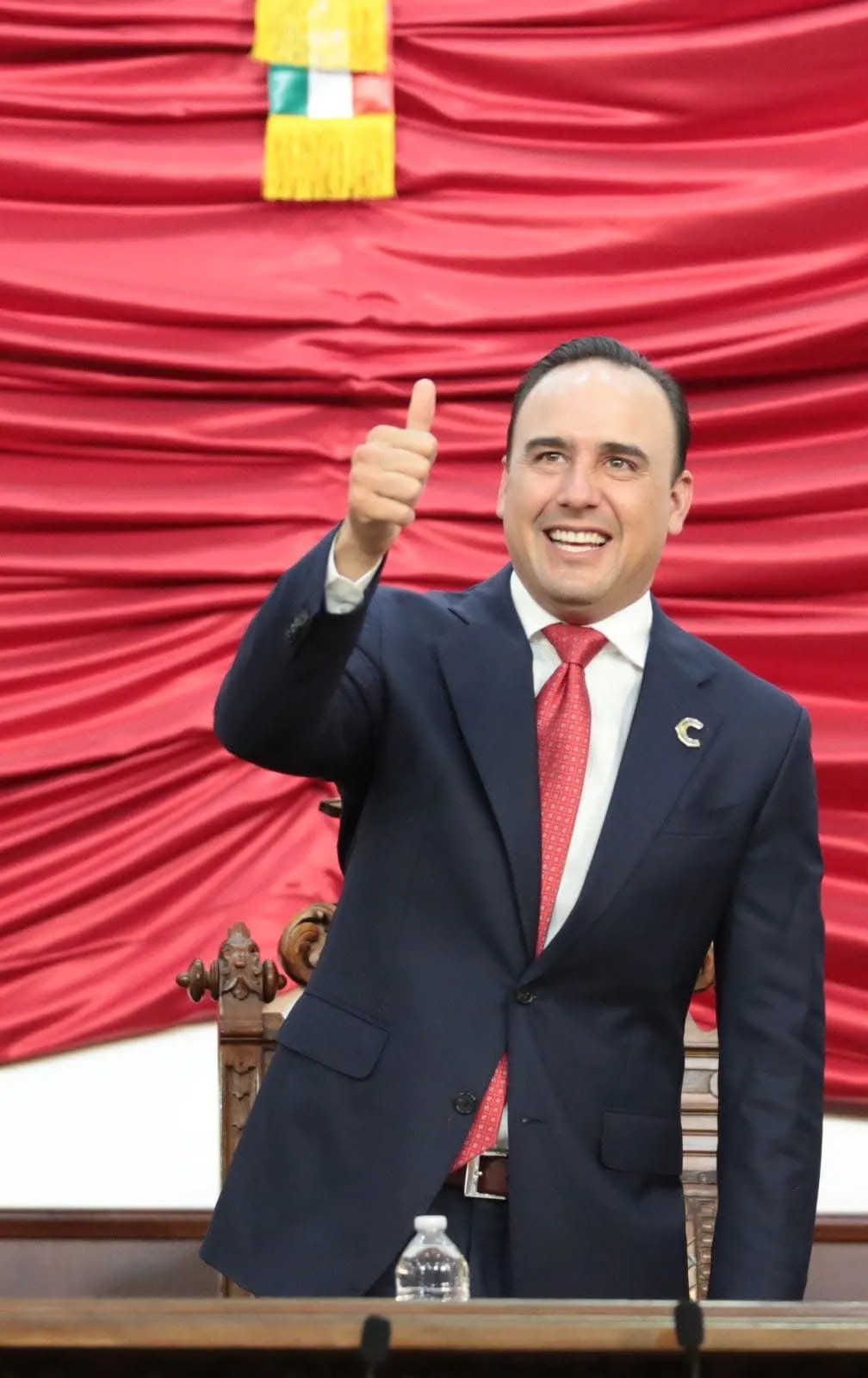 Manolo Jiménez cierra 2025 entre los gobernadores mejor evaluados de México