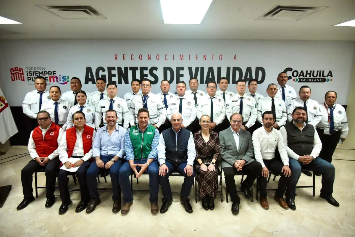 Torreón reconoce a agentes de Tránsito; 150 concluyen capacitación en primeros auxilios