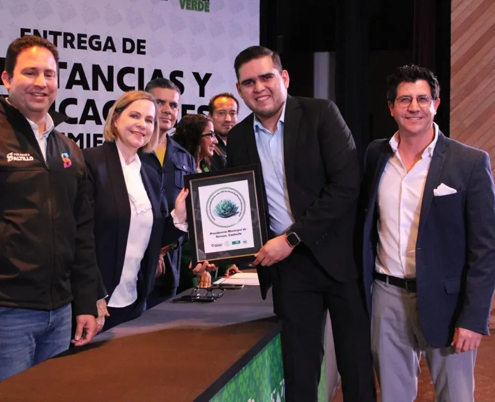 Torreón recibe certificación Diamante como Oficina Verde