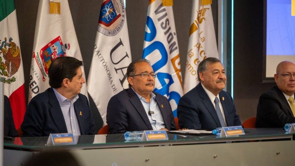 Escobedo, bajo la gestión de Andrés Mijes, suma nueva preparatoria y clínica con apoyo de la UA