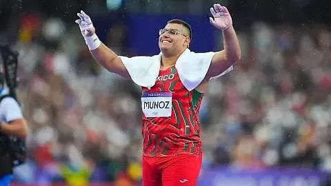 “Ponen en alto el nombre del país”: Sheinbaum destaca logros de deportistas mexicanos