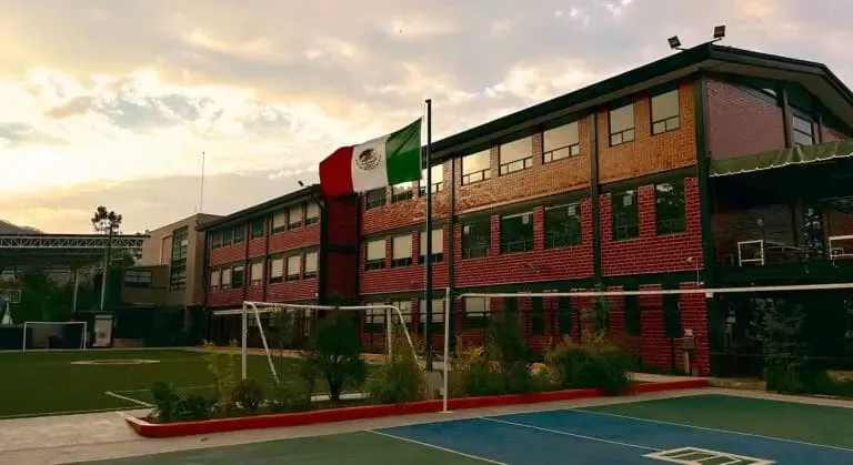 Nuevo León suspenderá clases el lunes por duelo del Mundial 2026 y pide impulsar el home office
