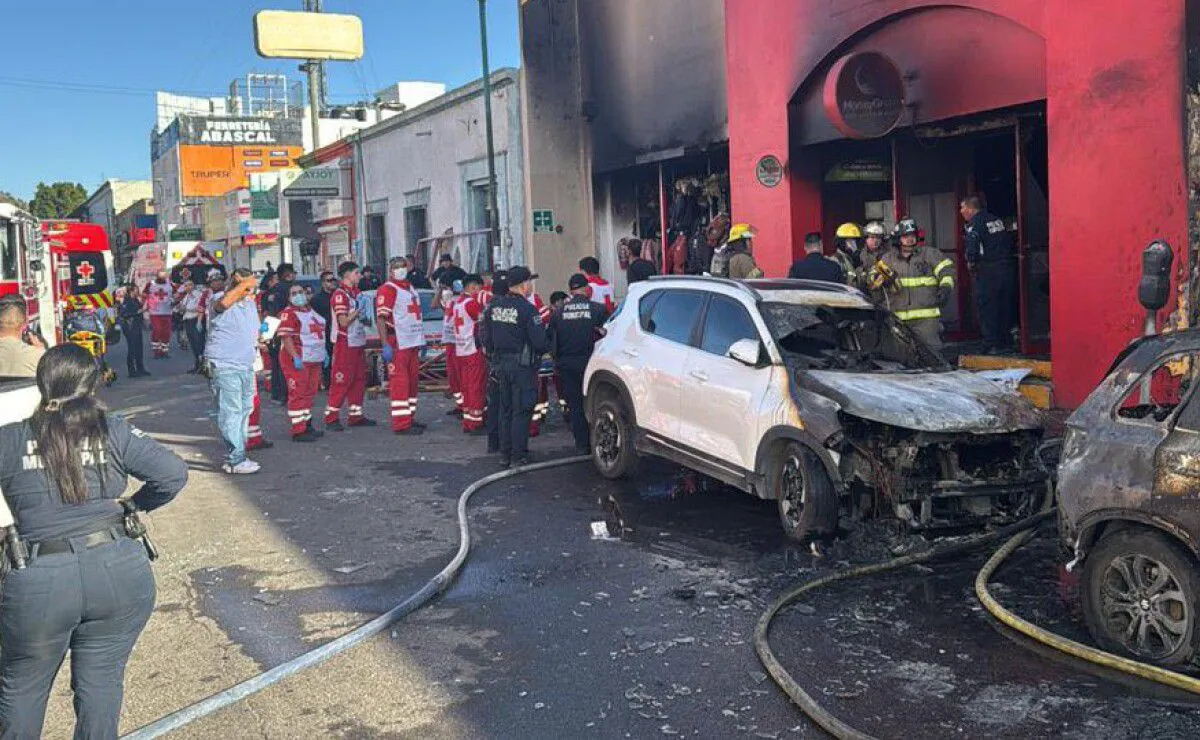 Incendio en Hermosillo deja 23 muertos: gobierno de Durazo sigue sin esclarecer por qué las víctimas no pudieron salir del local